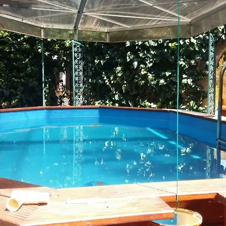 Cuccuiu Casa Vacanze *